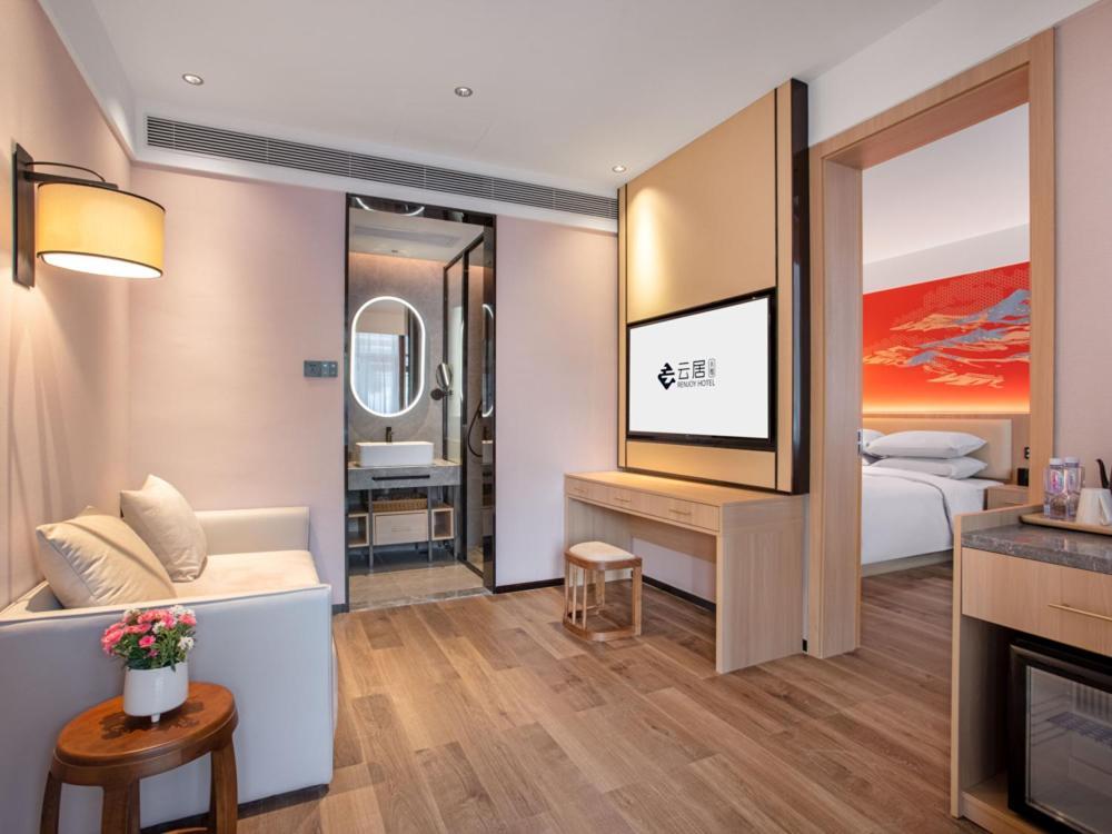 Yunju Hotel Beijing Yonghe Palace Guijie Siheyuan Bagian luar foto