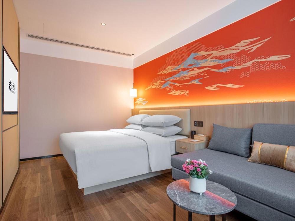 Yunju Hotel Beijing Yonghe Palace Guijie Siheyuan Bagian luar foto